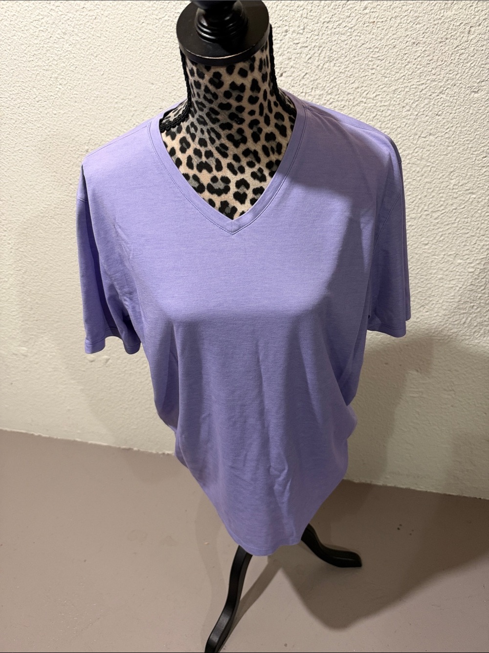 Zachary Prell Lavender V-Neck Short Sleeve Tee